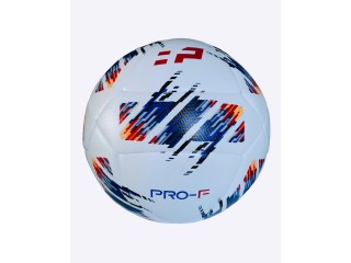 Футбольный мяч "Game" PRO-F размер 5